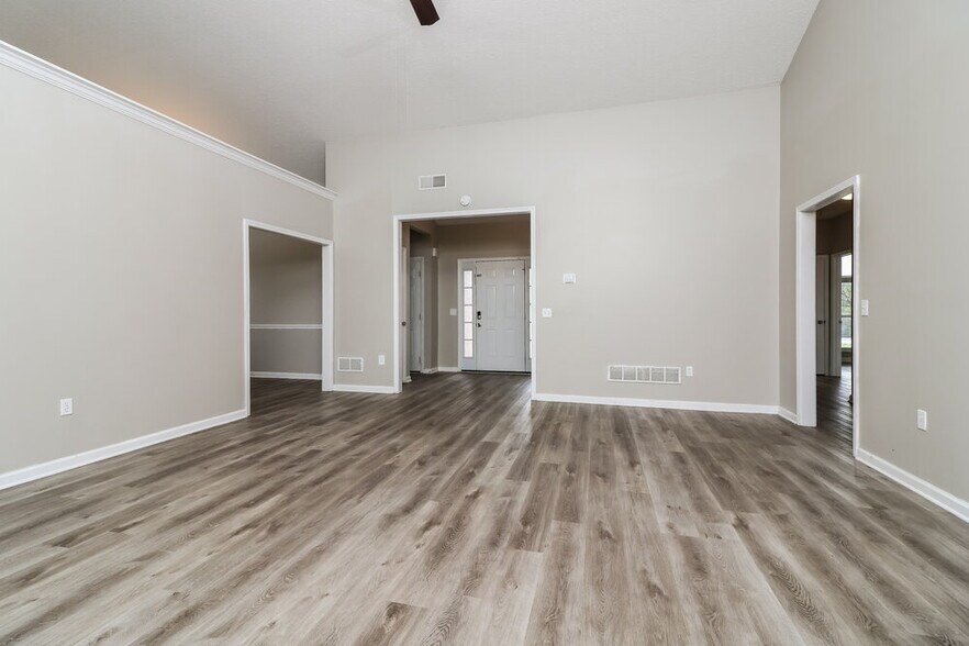 Building Photo - 203 Olde Lexington Pass