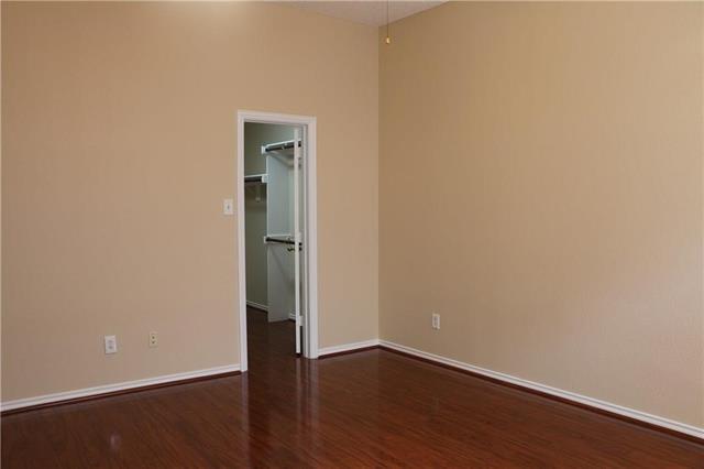 Building Photo - 4428 Buchanan Dr