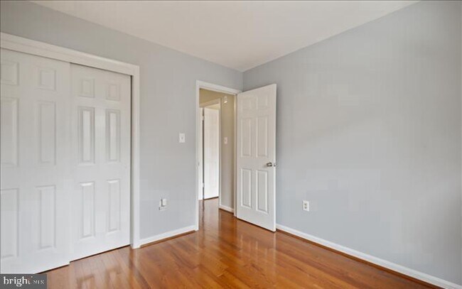 Building Photo - 3970 Burning Bush Ct