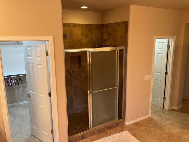 Building Photo - 18137 W Orchid Ln