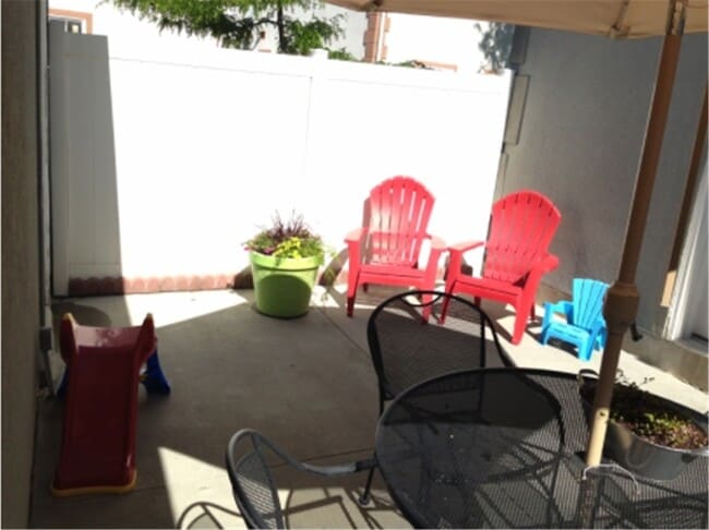 Building Photo - 144 Coventry Pl