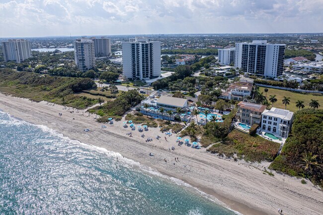 Building Photo - 4740 S Ocean Blvd