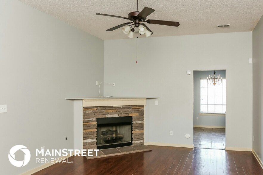 Building Photo - 8852 Campaldino Ave