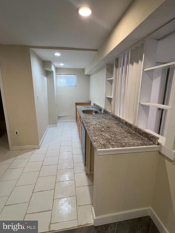 Building Photo - 7510 Sanner Rd