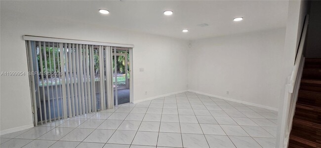 Building Photo - 1455 SW 48th Terrace