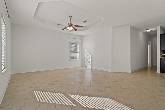 Building Photo - 188 Whispering Lake Dr