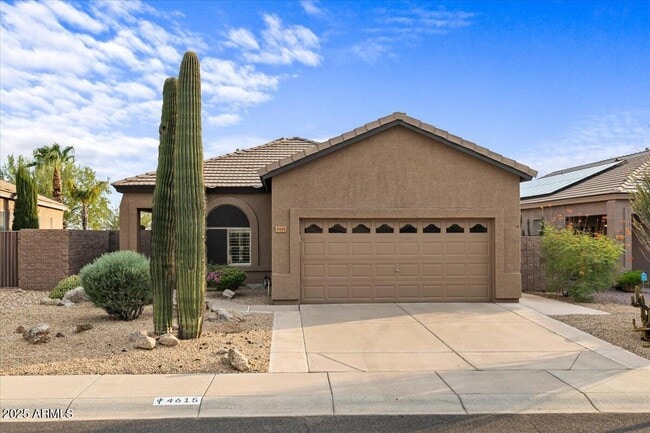 Building Photo - 4615 E Prickly Pear Trail