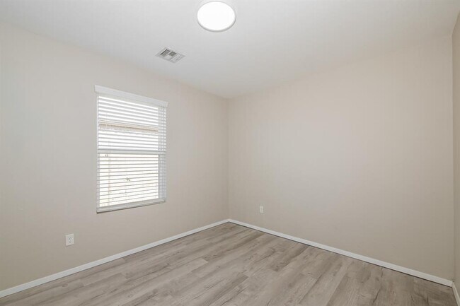 Building Photo - 9117 SW 55th St