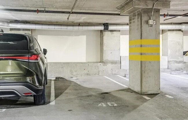 Building Photo - 246 2nd St