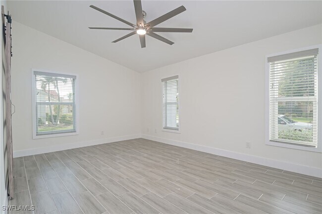 Building Photo - 12880 Kelly Bay Ct