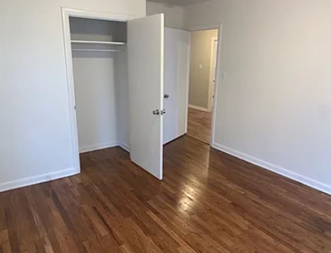 Building Photo - Charming 3BR Home with Covered Front Porch