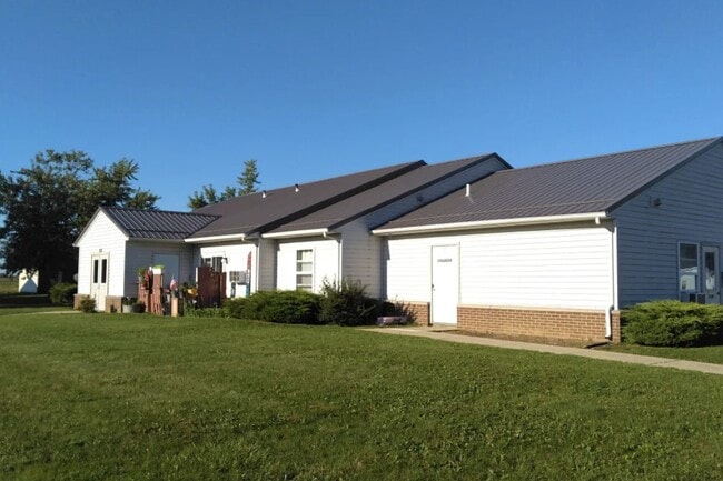 Building Photo - 107 Chapel Ln