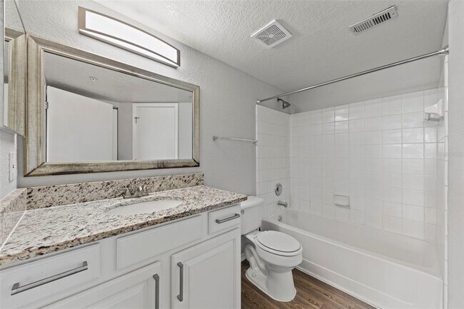 Building Photo - 2212 Grand Cayman Ct