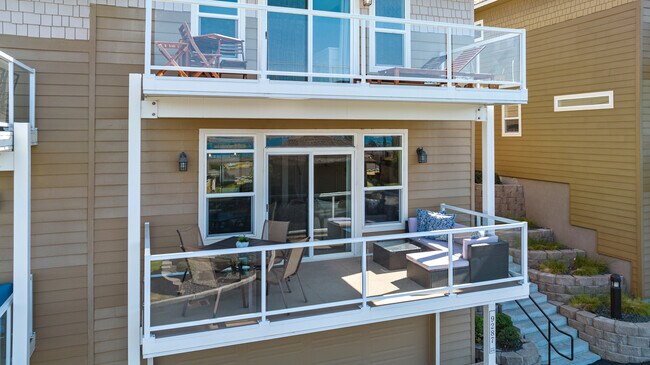 Building Photo - 9287 Riverview Way NW