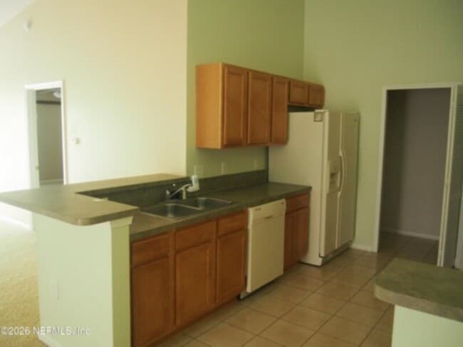 Building Photo - 2 BD/ 2 BA Condo in the Ft. Caroline area