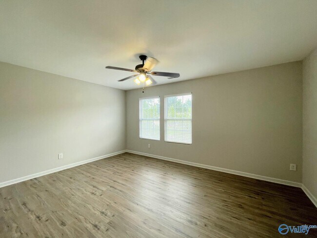 Building Photo - 30003 Westfield Dr