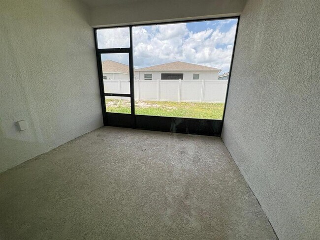 Building Photo - 2710 Slash Wy