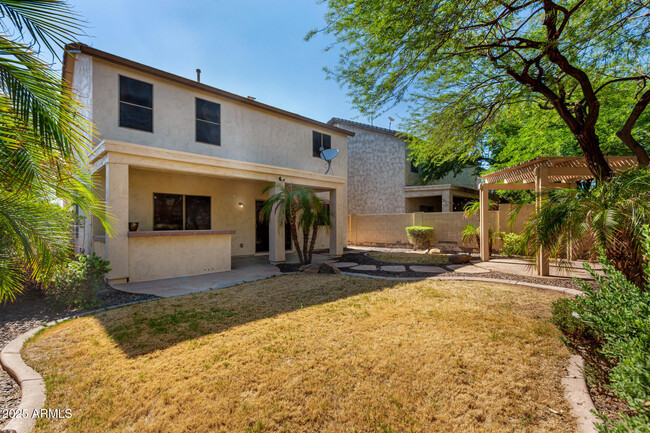 Building Photo - 111 N 193rd Dr