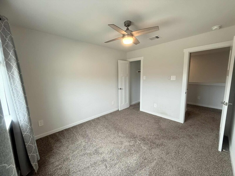 Building Photo - 1218 Amistad Lp