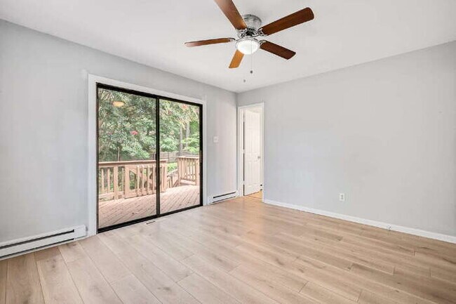 Building Photo - Spacious 4 Bedroom Home in Midlothian – Available August 15th – $3,000/mo