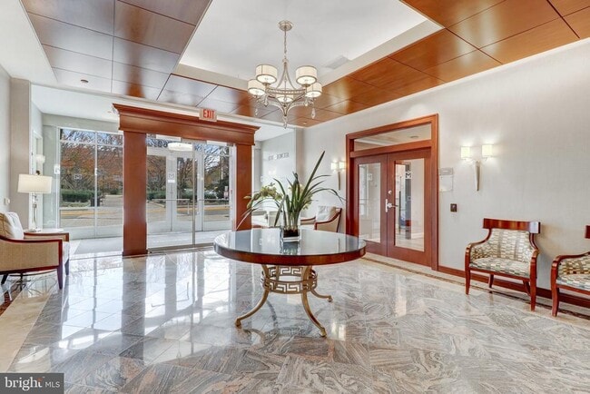 Building Photo - 11760 Sunrise Valley Dr