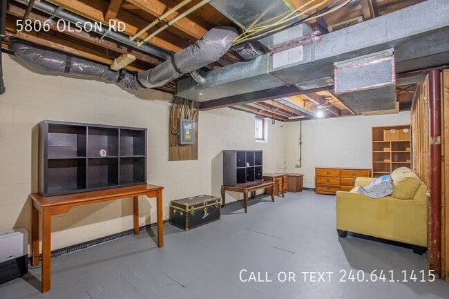 Building Photo - 5806 Olson Rd