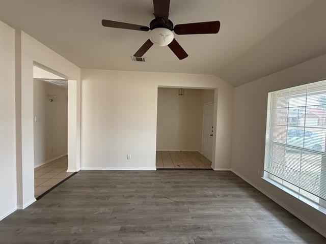 Building Photo - 2224 Hummingbird Way