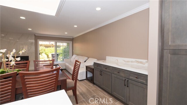 Building Photo - 7 Satinwood Way
