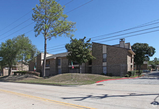 Building Photo - Oakridge Apartment Homes