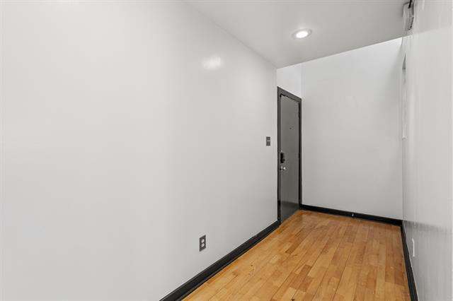 Building Photo - 4130 Newton Ave