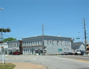 Primary Photo - Midtown Apartments