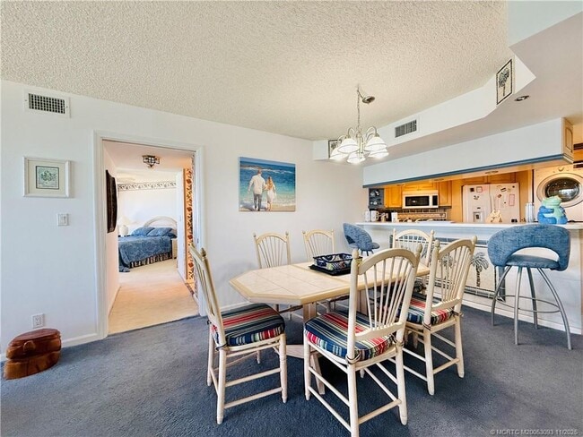 Building Photo - 9500 S Ocean Dr