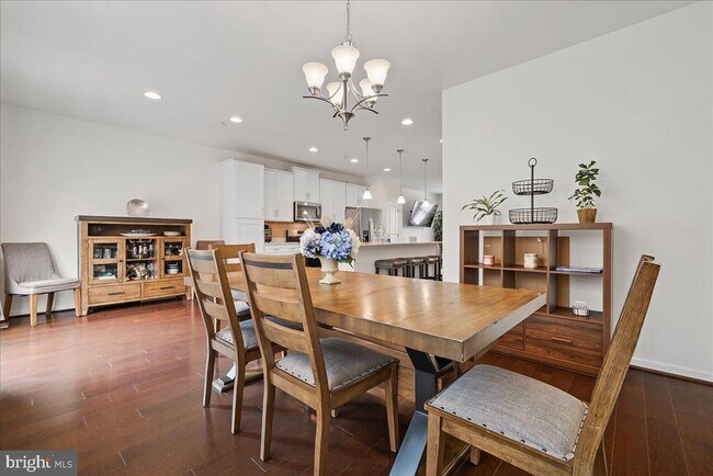 Building Photo - 245 Mill Crossing Ct