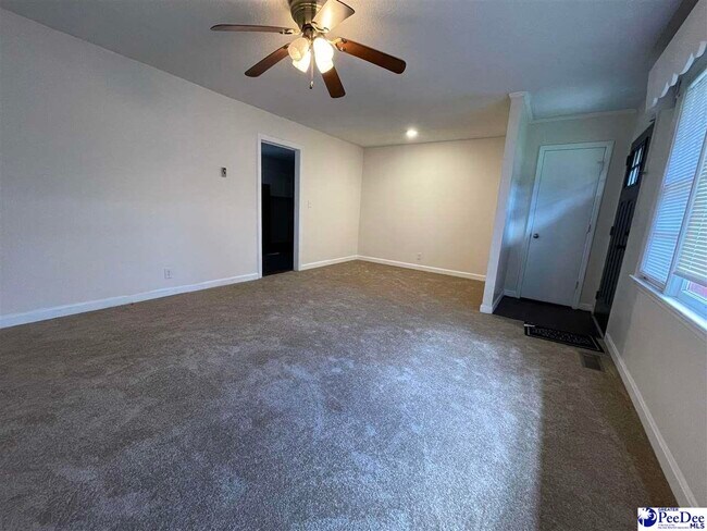 Building Photo - 3306 E Bennett Dr