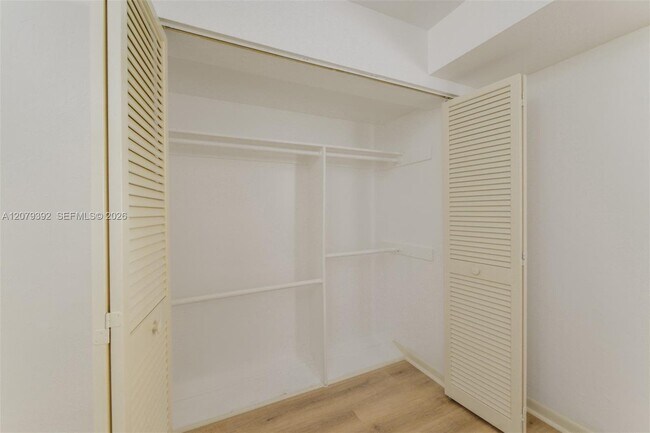Building Photo - 7420 SW 59th Ave