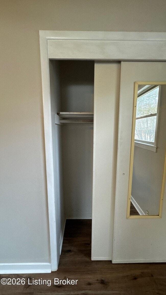 Building Photo - 3122 Commander Dr