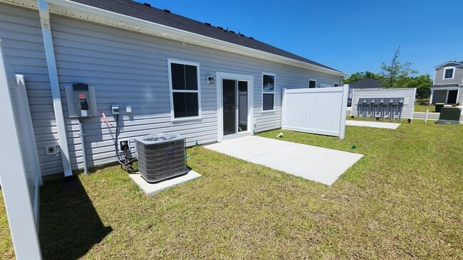 Building Photo - 205 Brackish Dr