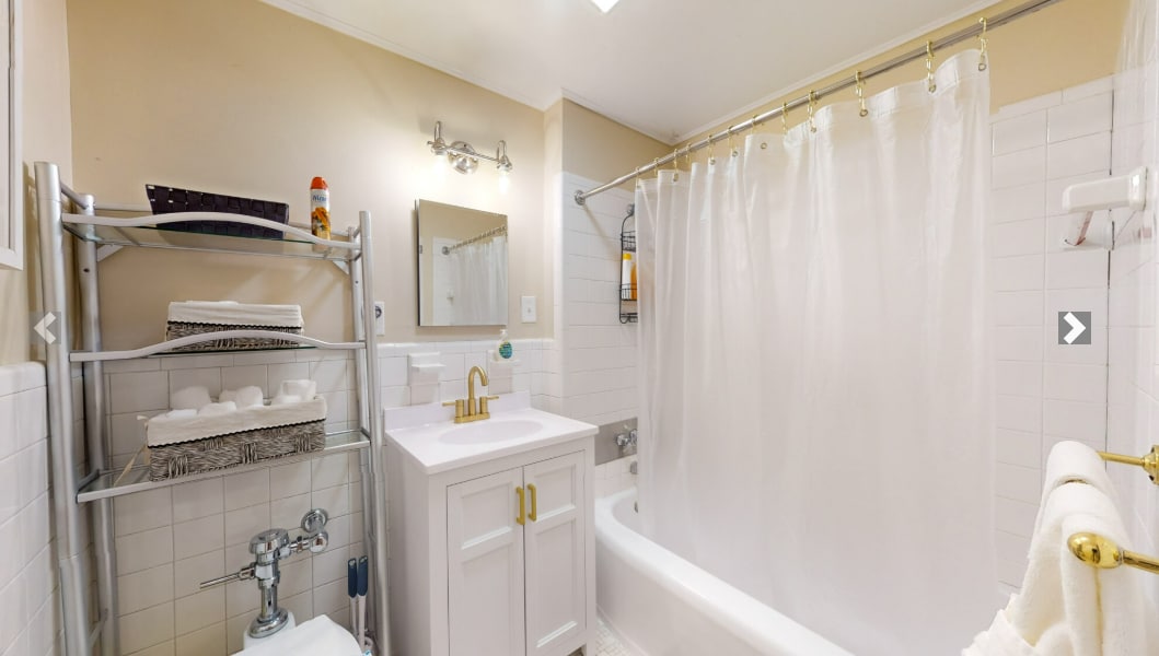 Building Photo - 290 Beacon St