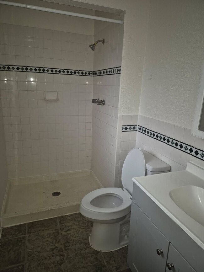 Building Photo - 3421 Tascosa St