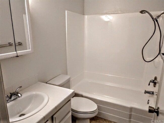 Building Photo - 34042 Alcazar Dr