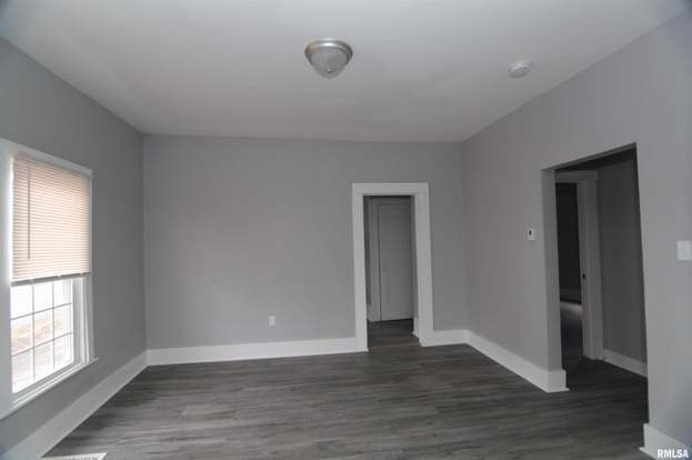 Building Photo - 1124 18th Ave