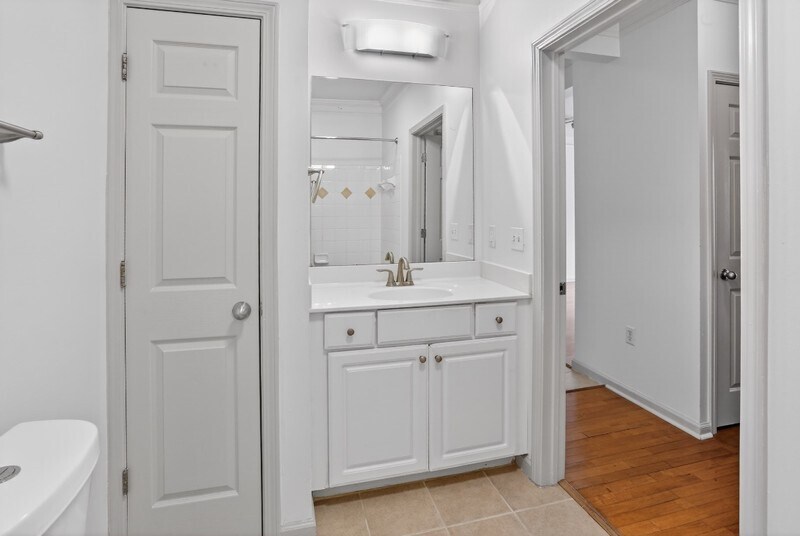 Building Photo - 1111 Westchester Ridge NE