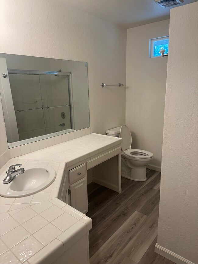 Building Photo - 4053 Quarry Ct