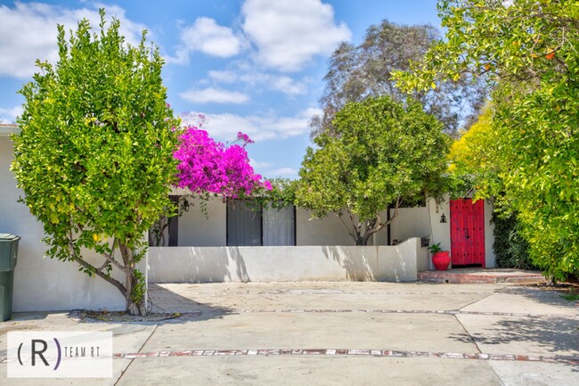 Building Photo - An Oasis of Calm In the Center of Riversid...