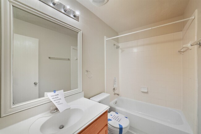 Building Photo - 19907 Parkstone Bend Ln