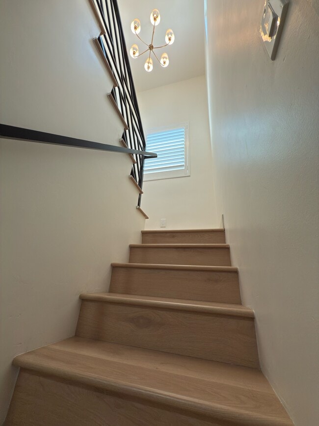 Building Photo - 114 S Emerald Pl