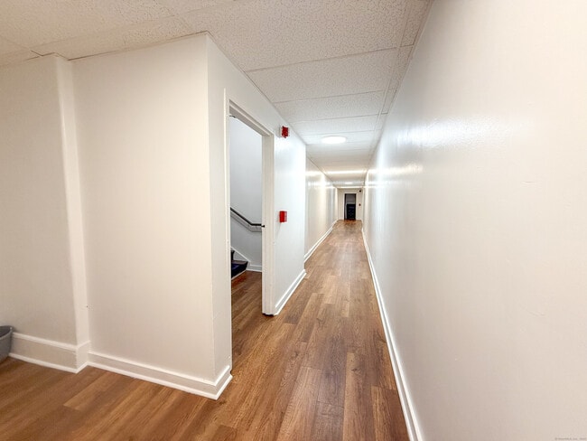Building Photo - 156 Garfield Ave