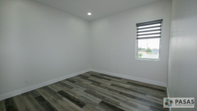 Building Photo - Newly Built Solar-Powered Home!