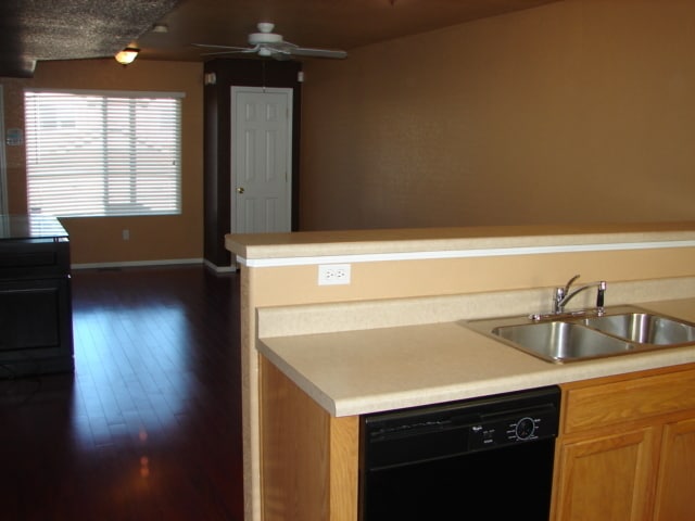 Building Photo - 7956 Antelope Valley Point