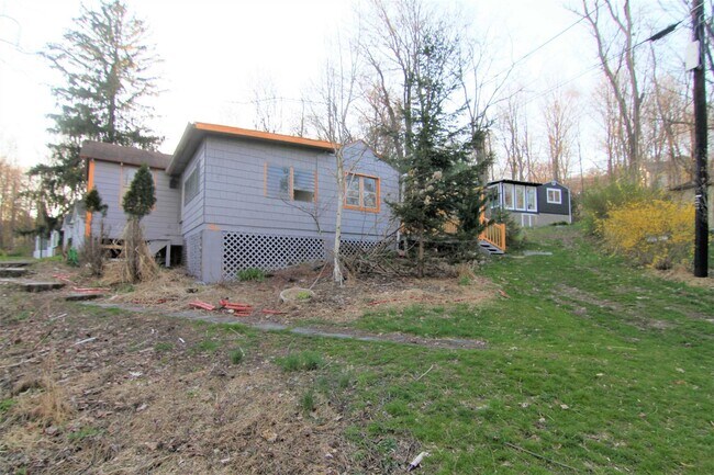 Building Photo - 71 Miller Rd